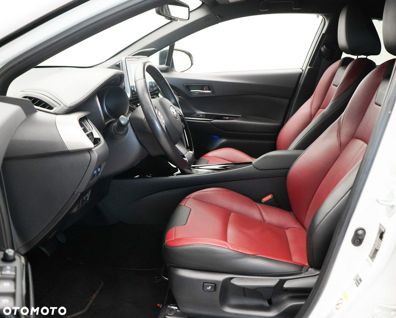 Toyota C-HR - 17