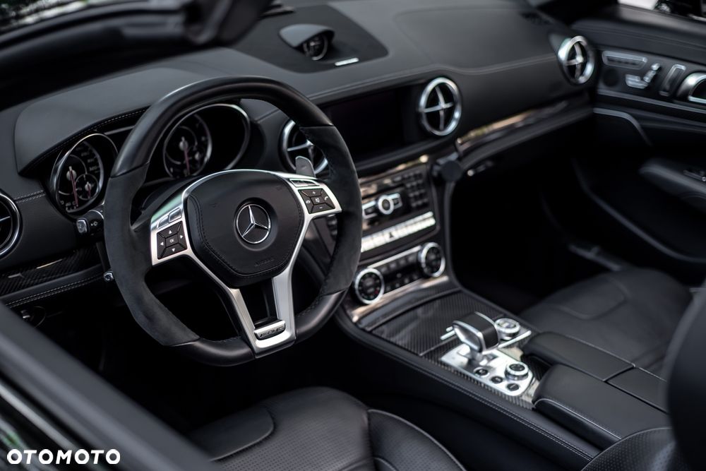 Mercedes-Benz SL 63 AMG AMG Speedshift MCT 7-Gang Sportgetriebe AMG Performance Package - 7