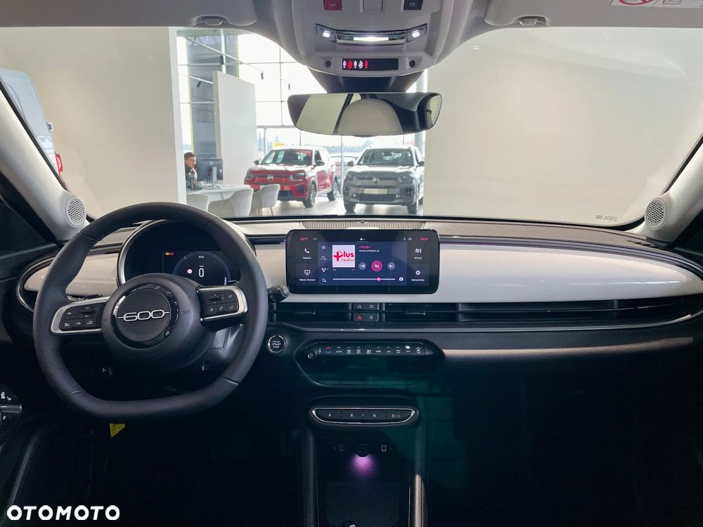 Fiat 600 1.2 Turbo Pop eDCT - 9