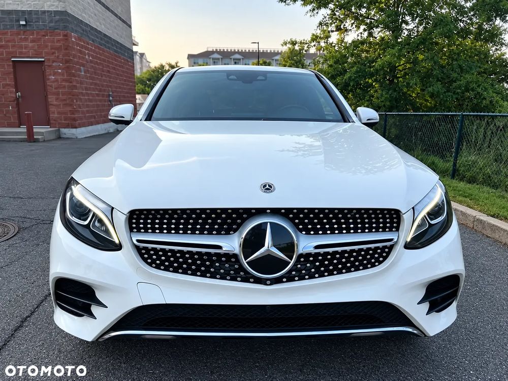 Mercedes-Benz GLC 300 4Matic 9G-TRONIC Edition Avantgarde - 2