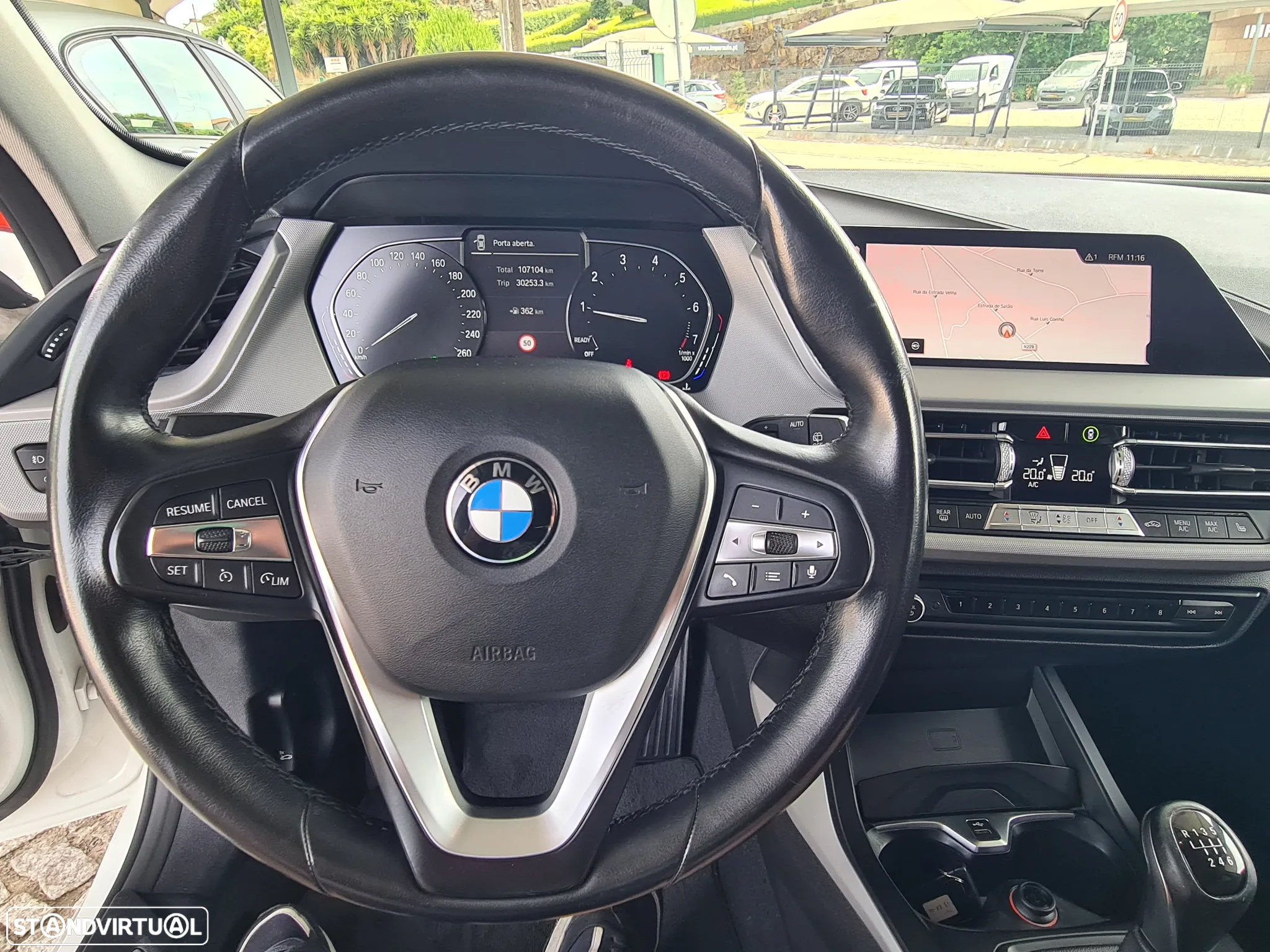 BMW 118 - 18