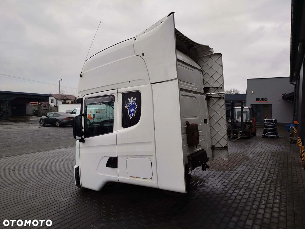 KABINA SCANIA 124 - 5