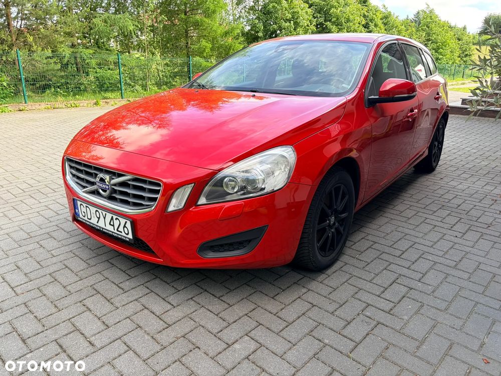 Volvo V60 D3 Kinetic - 1