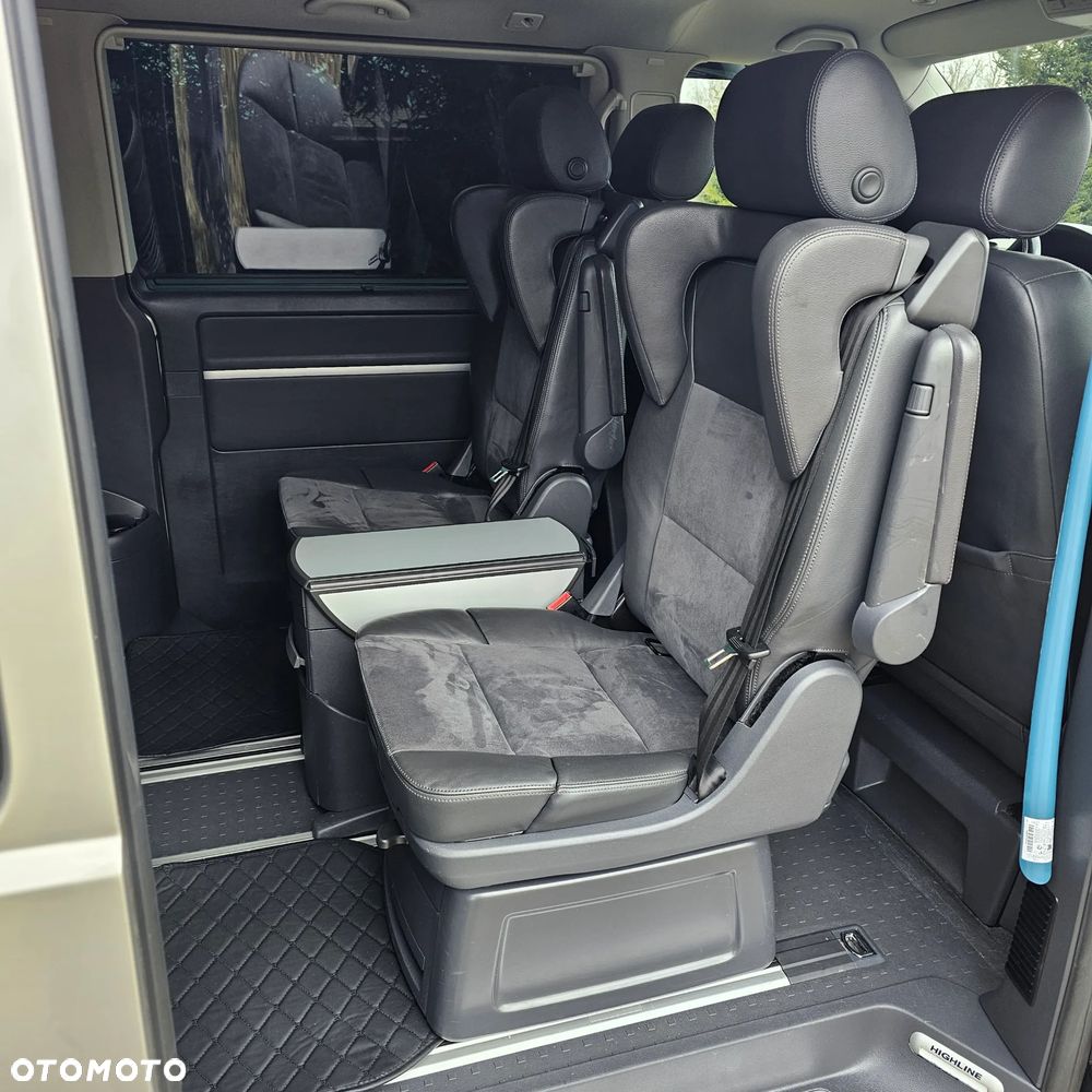 Volkswagen Multivan - 14