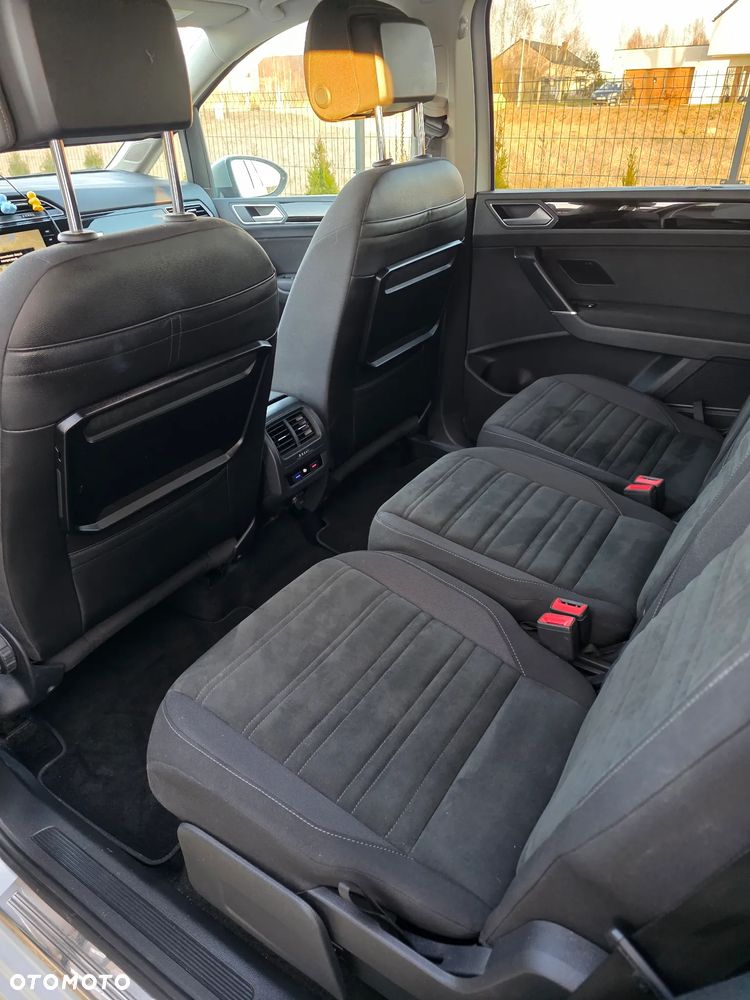 Volkswagen Touran 1.6 TDI SCR (BlueMotion Technology) Comfortline - 13