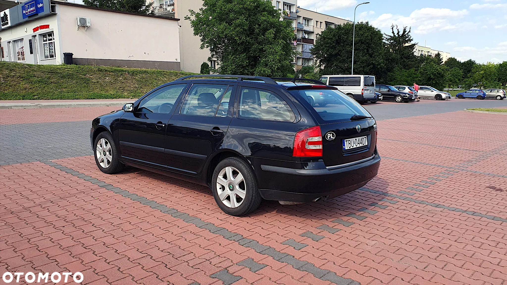 Skoda Octavia 1.6 Combi - 3