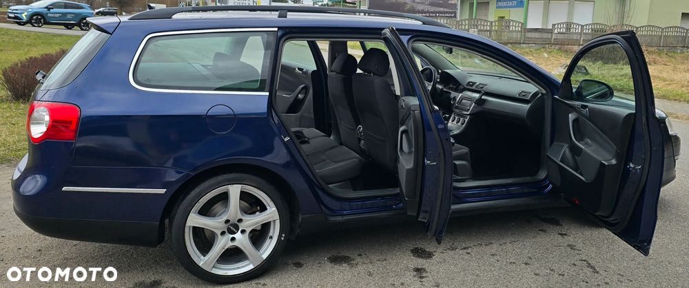 Volkswagen Passat 1.9 TDI DPF Individual - 18