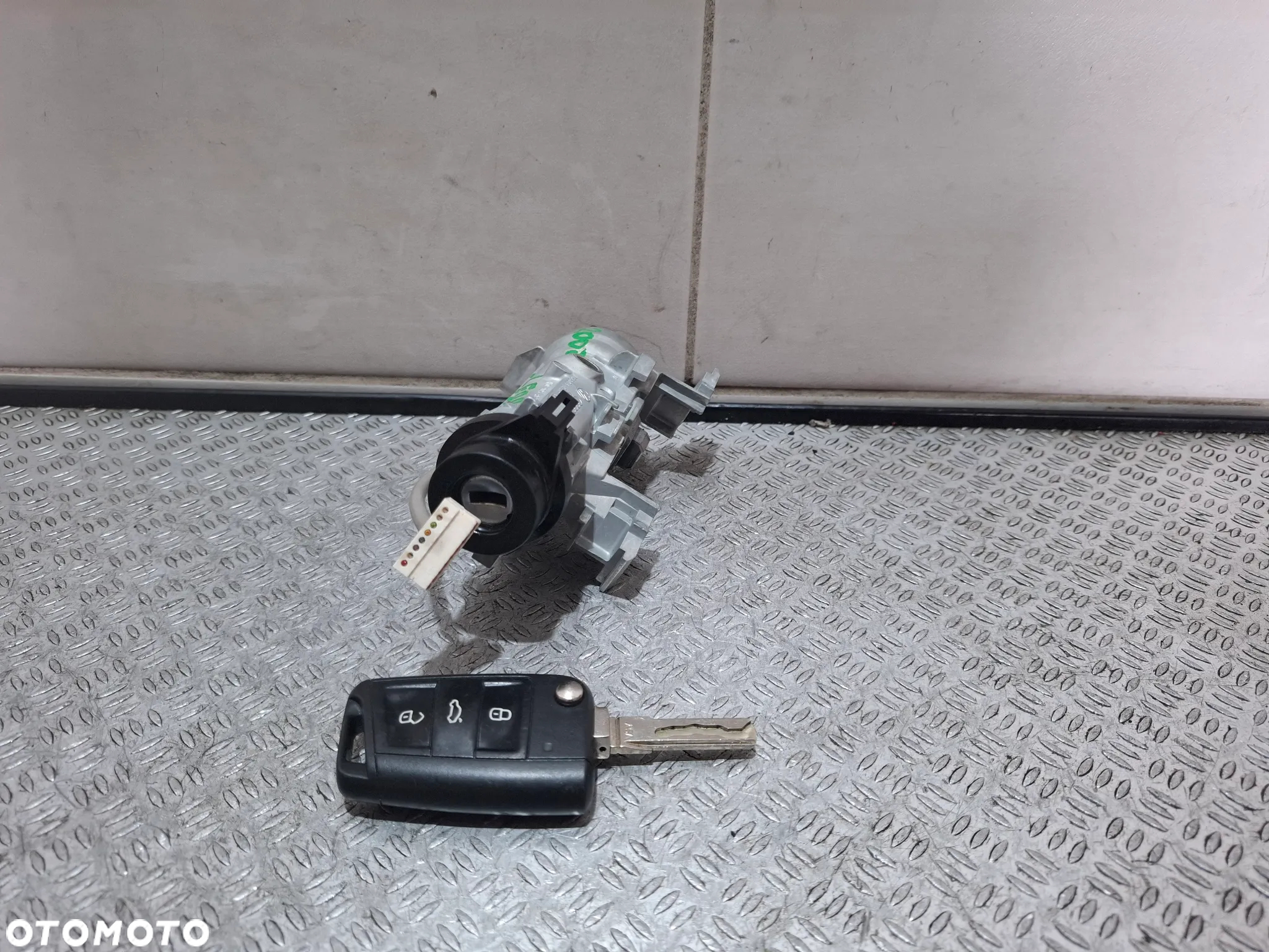 Stacyjka kluczyk Seat Leon III 2014 rok nr 1K0905851 - 3