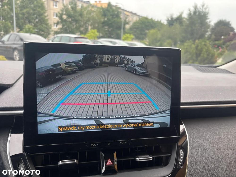 Toyota Corolla 1.8 Hybrid Comfort - 32