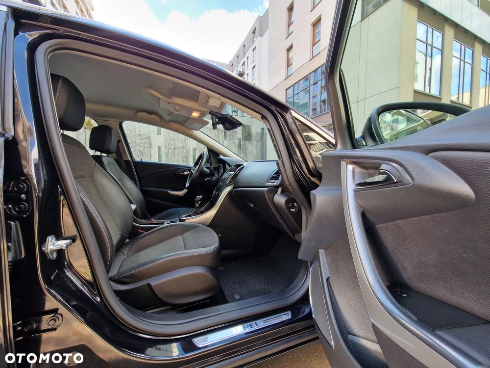 Opel Astra 1.4 T Cosmo EU6 - 20