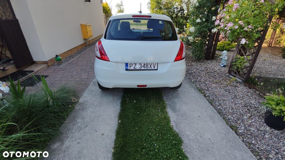 Suzuki Swift 1.2 Premium - 5
