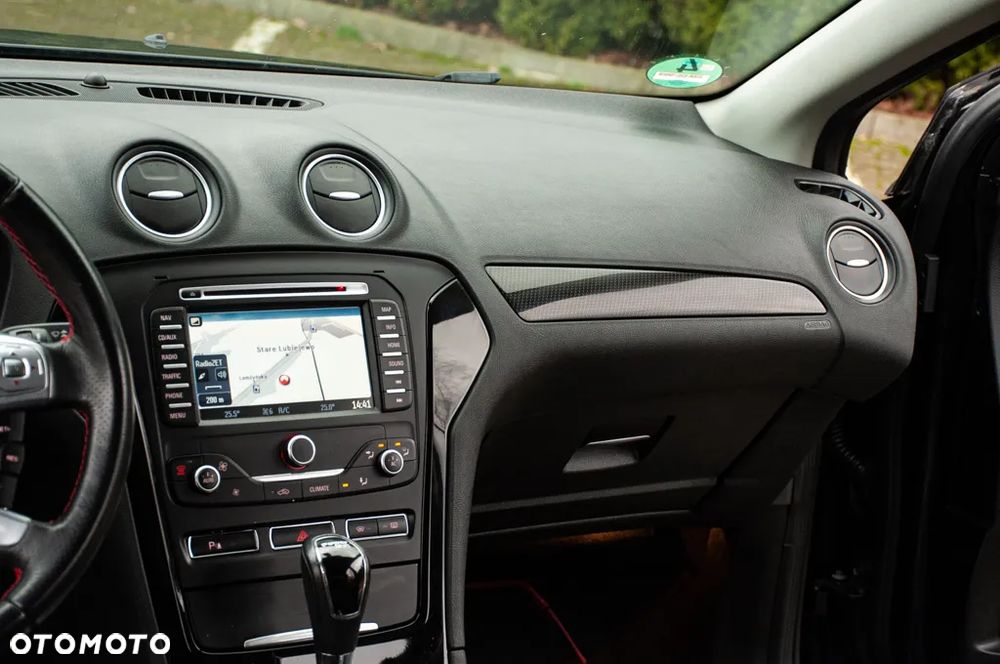 Ford Mondeo 2.0 EcoBoost Titanium S - 30