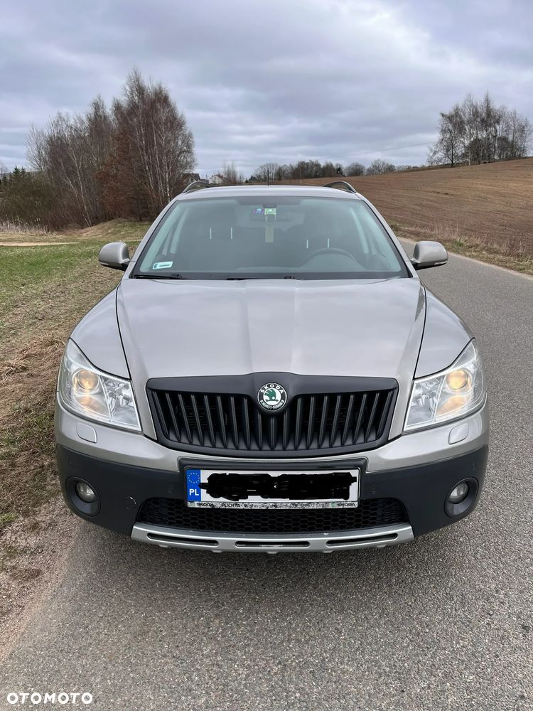 Skoda Octavia 2.0 TDI DPF 4x4 Scout - 3