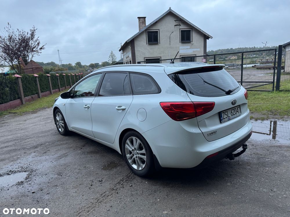 Kia Ceed - 5