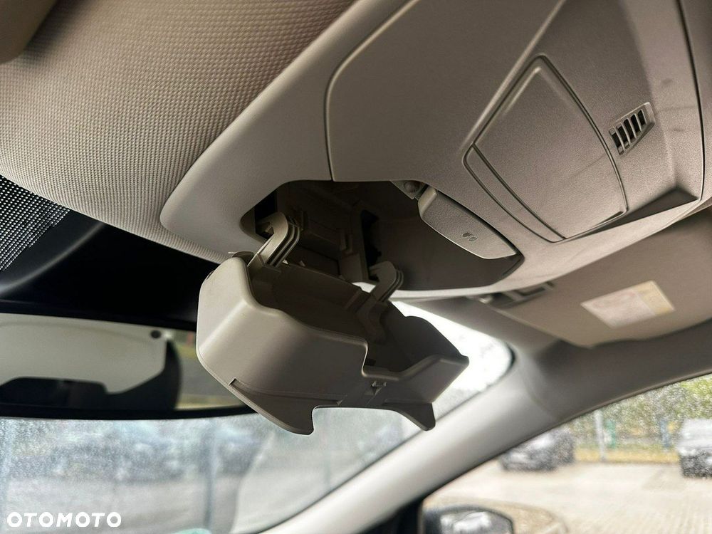 Ford Kuga 2.0 TDCi 4WD Titanium - 40