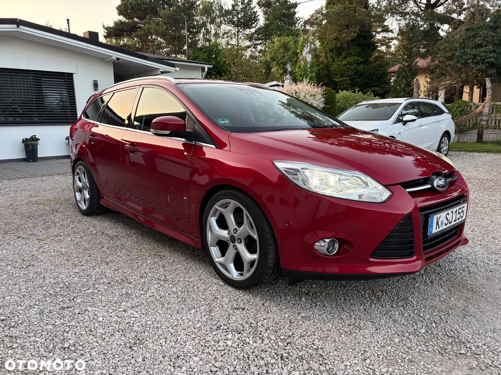 Ford Focus SW 1.0 EcoBoost S&S ST-Line - 12