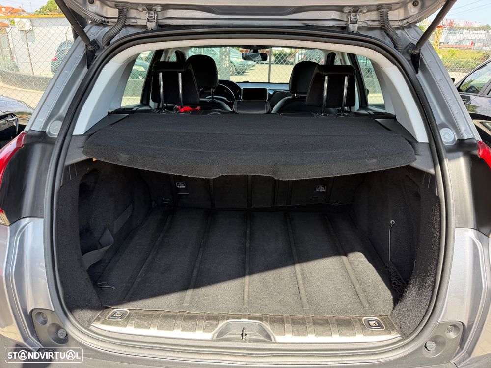 Peugeot 2008 e-HDi FAP 92 STOP & START Allure - 17