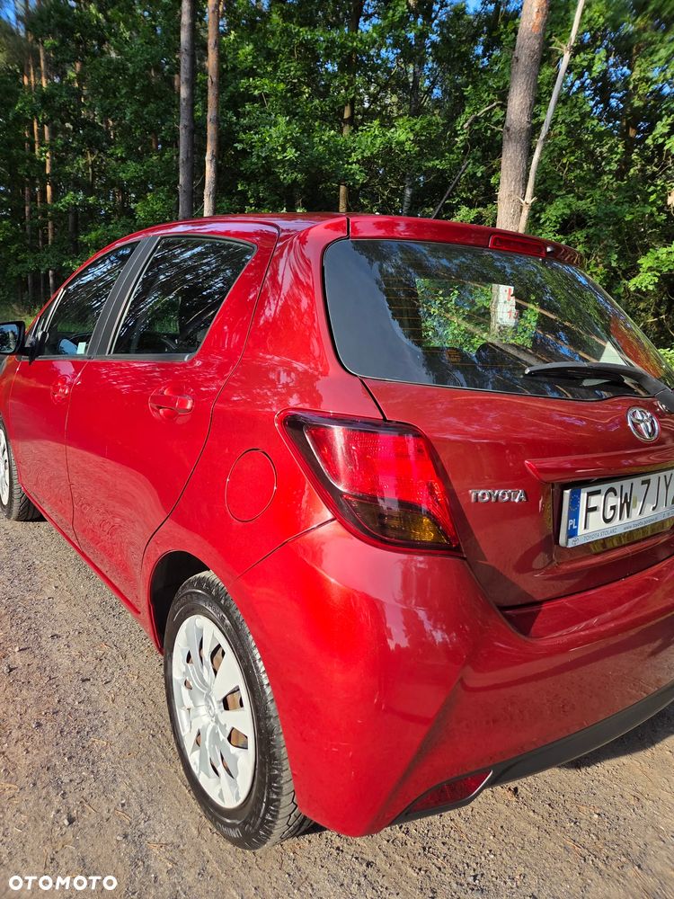 Toyota Yaris 1.33 Active - 9