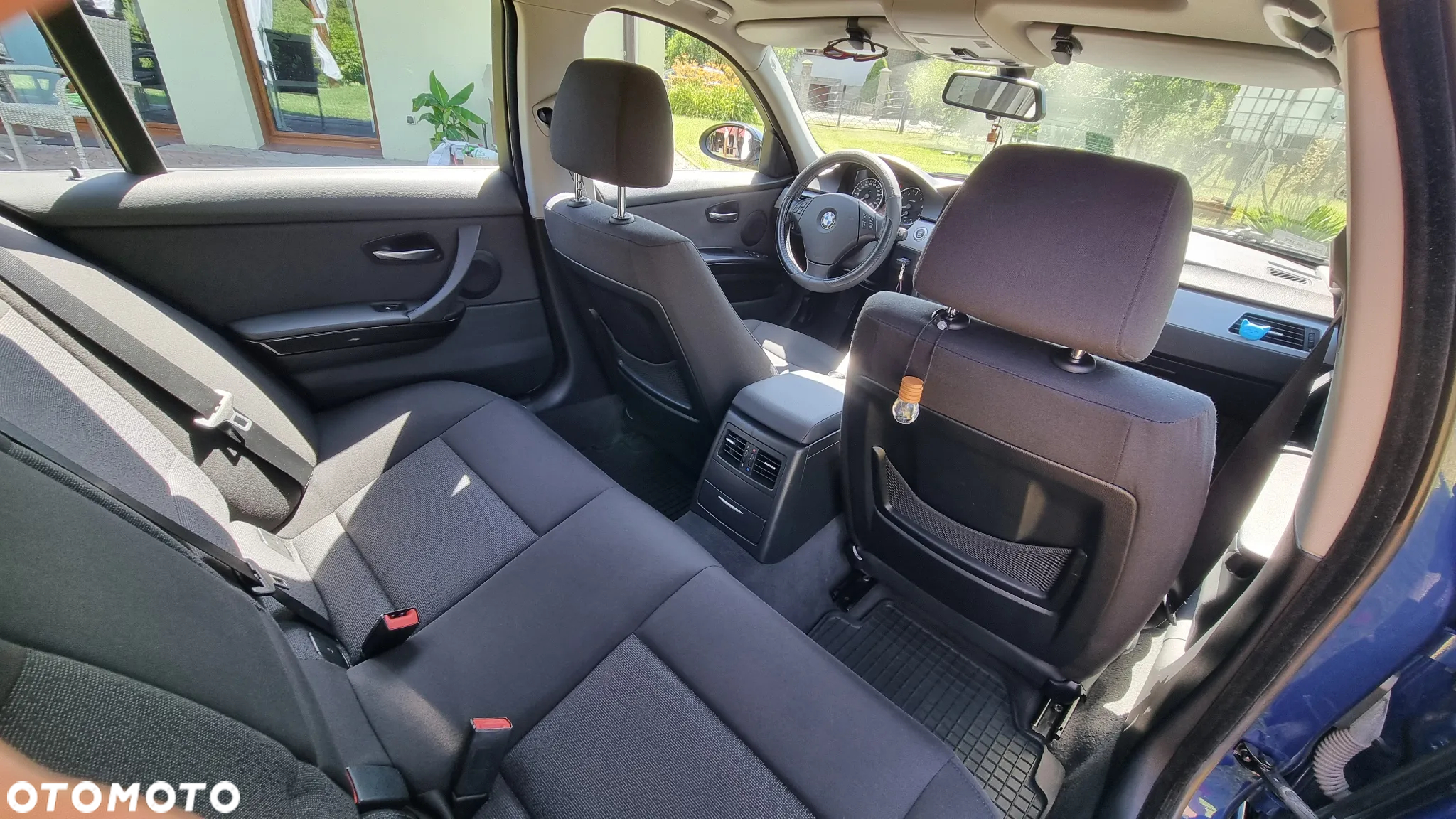 BMW Seria 3 325i - 21