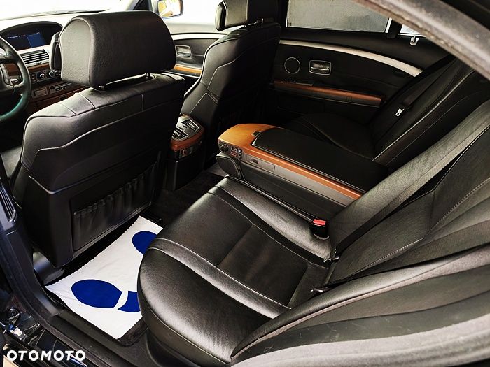 BMW Seria 7 730Ld - 33