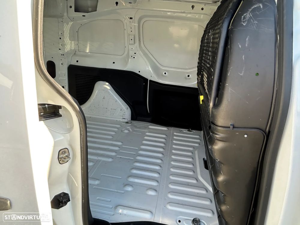 Citroën Berlingo 1.6HDI 3Lug. Longa - 13