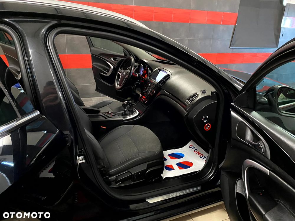 Opel Insignia 1.6 Turbo Cosmo - 16
