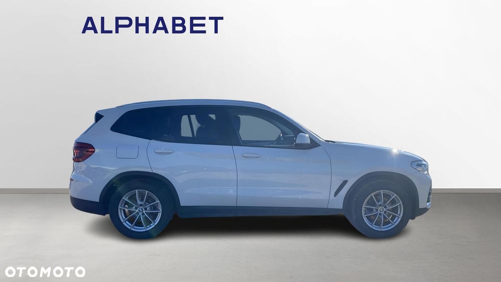 BMW X3 xDrive20d Advantage - 6