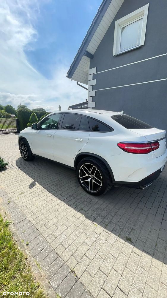 Mercedes-Benz GLE - 5
