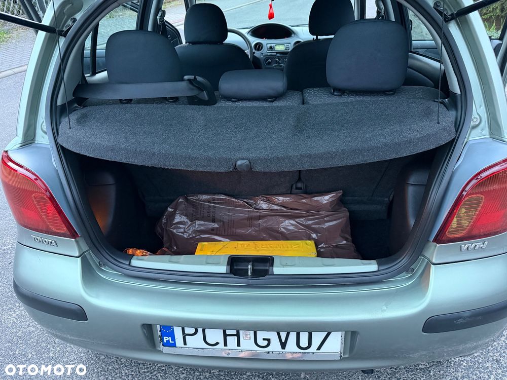 Toyota Yaris 1.0 Sol - 23