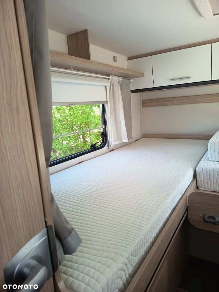 Sunlight Ducato camper - 32