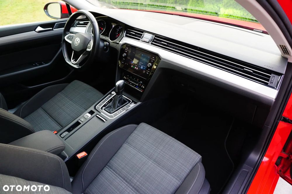 Volkswagen Passat 2.0 TDI EVO Business DSG - 25