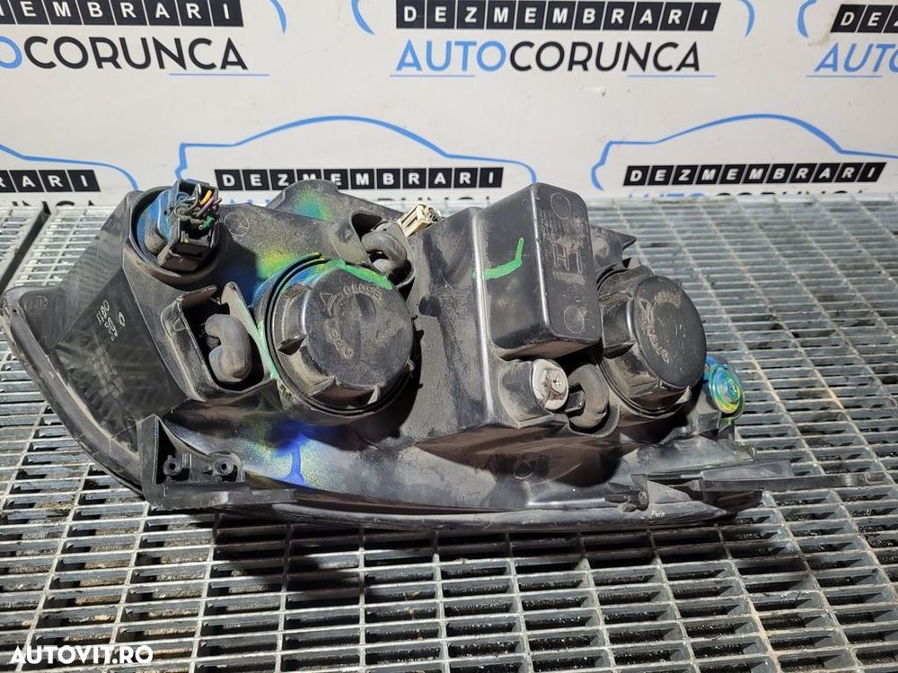 Far Stanga Opel Antara 2006 - 2011 SUV 4 Usi (437) Fara xenon CU DEFECT - 3