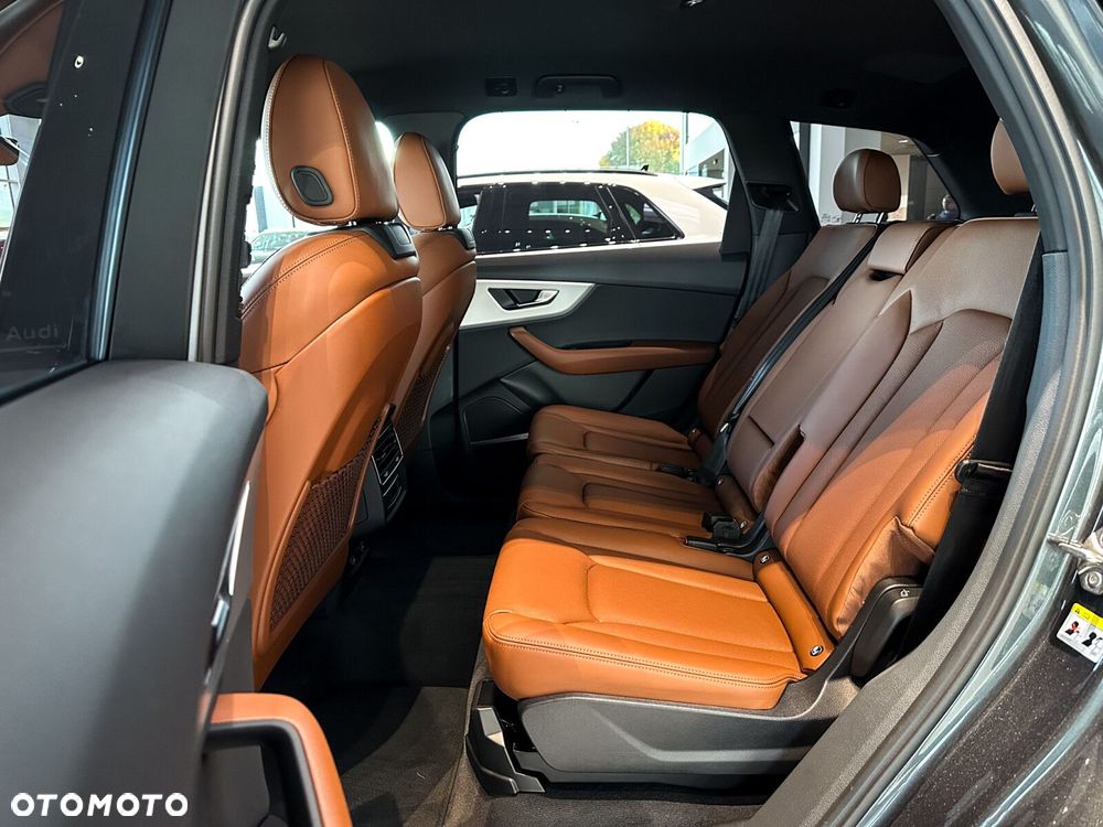Audi Q7 - 37