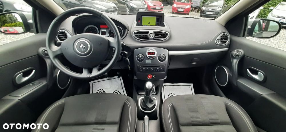 Renault Clio 1.2 16V Dwudziestka Euro5 - 26