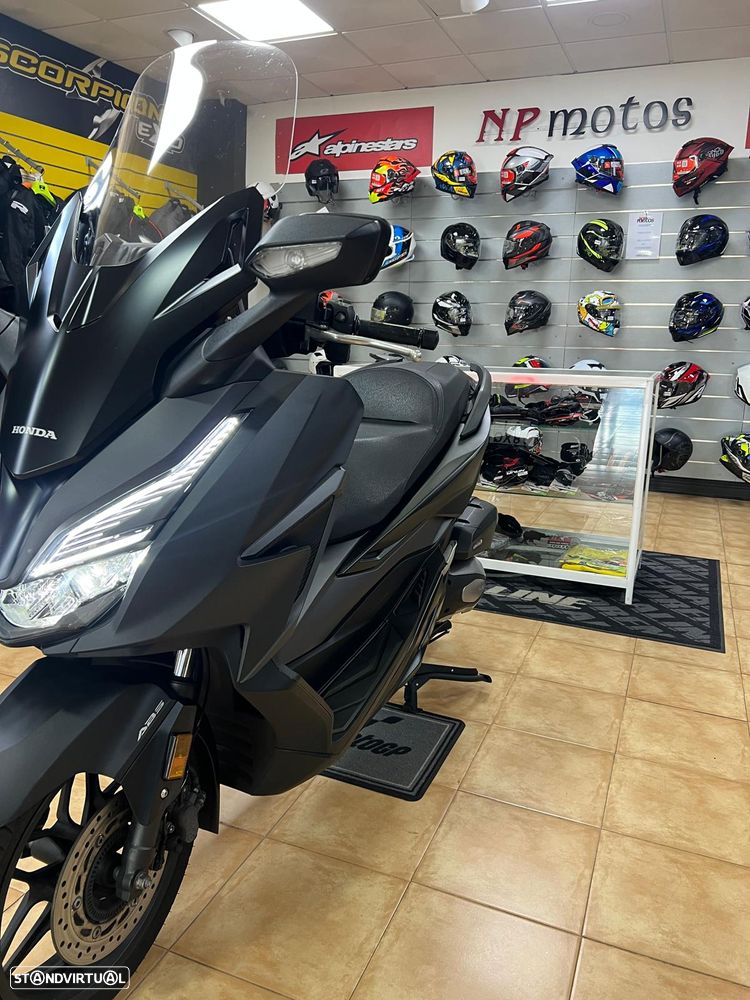 Honda Forza - 9