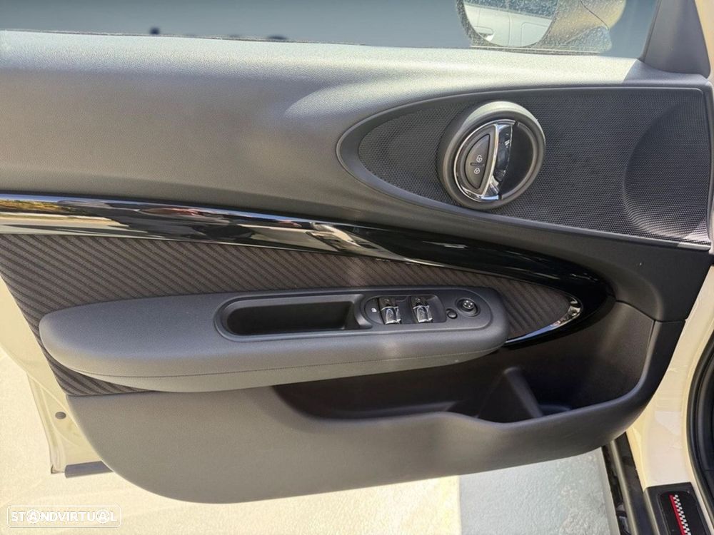 MINI Clubman One D - 15