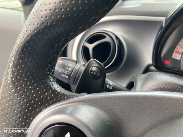 Smart ForTwo Coupé 1.0 Proxy 71 Aut. - 14