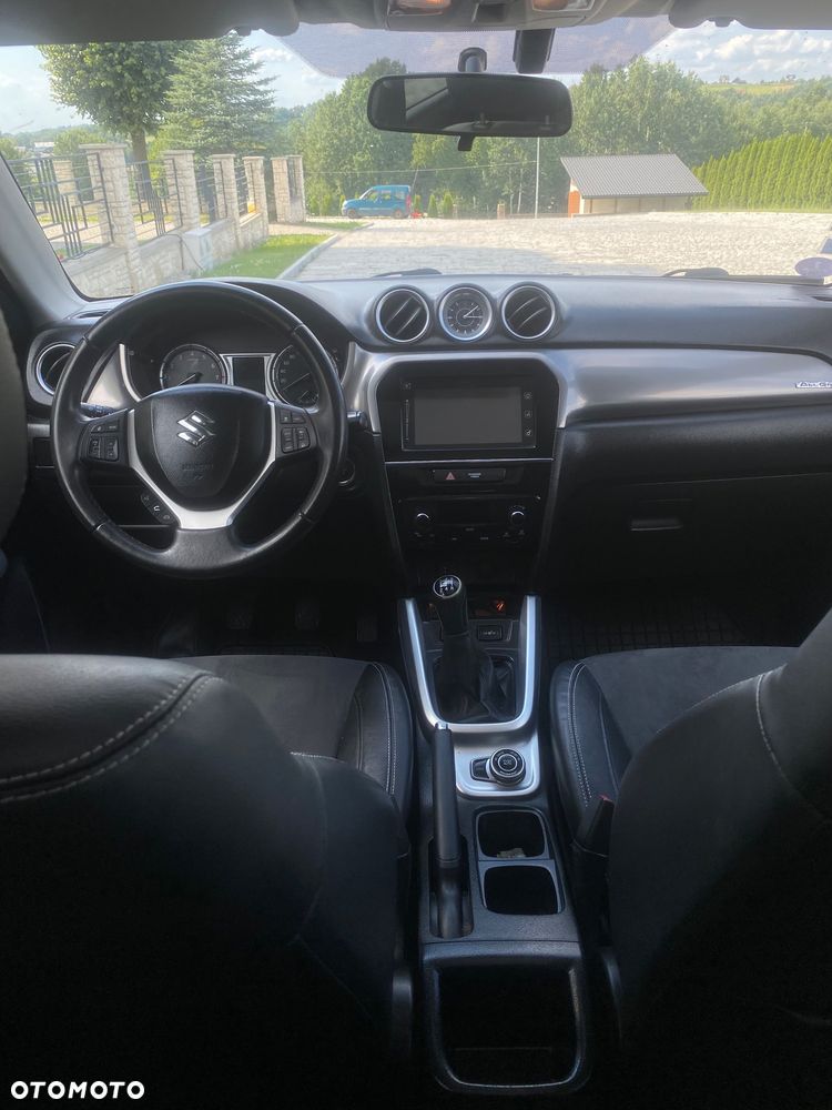 Suzuki Vitara 1.6 (4x4) Allgrip Comfort - 8