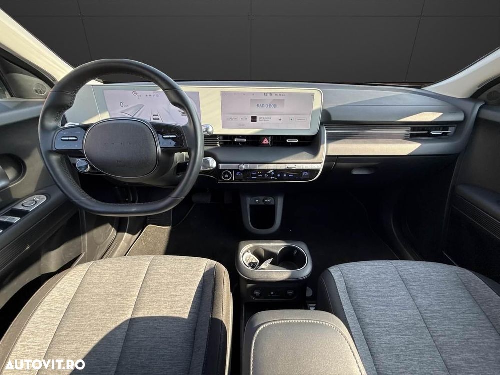 Hyundai IONIQ 77,4 kWh Dynamiq - 14