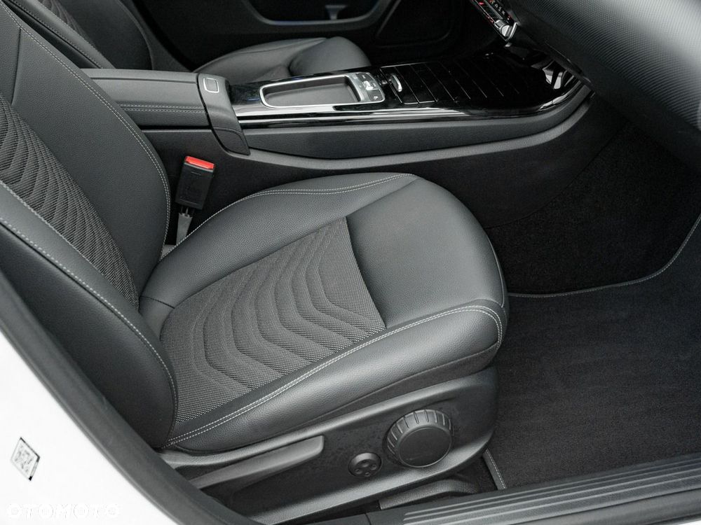 Mercedes-Benz Klasa A 200 d Progressive 8G-DCT - 25