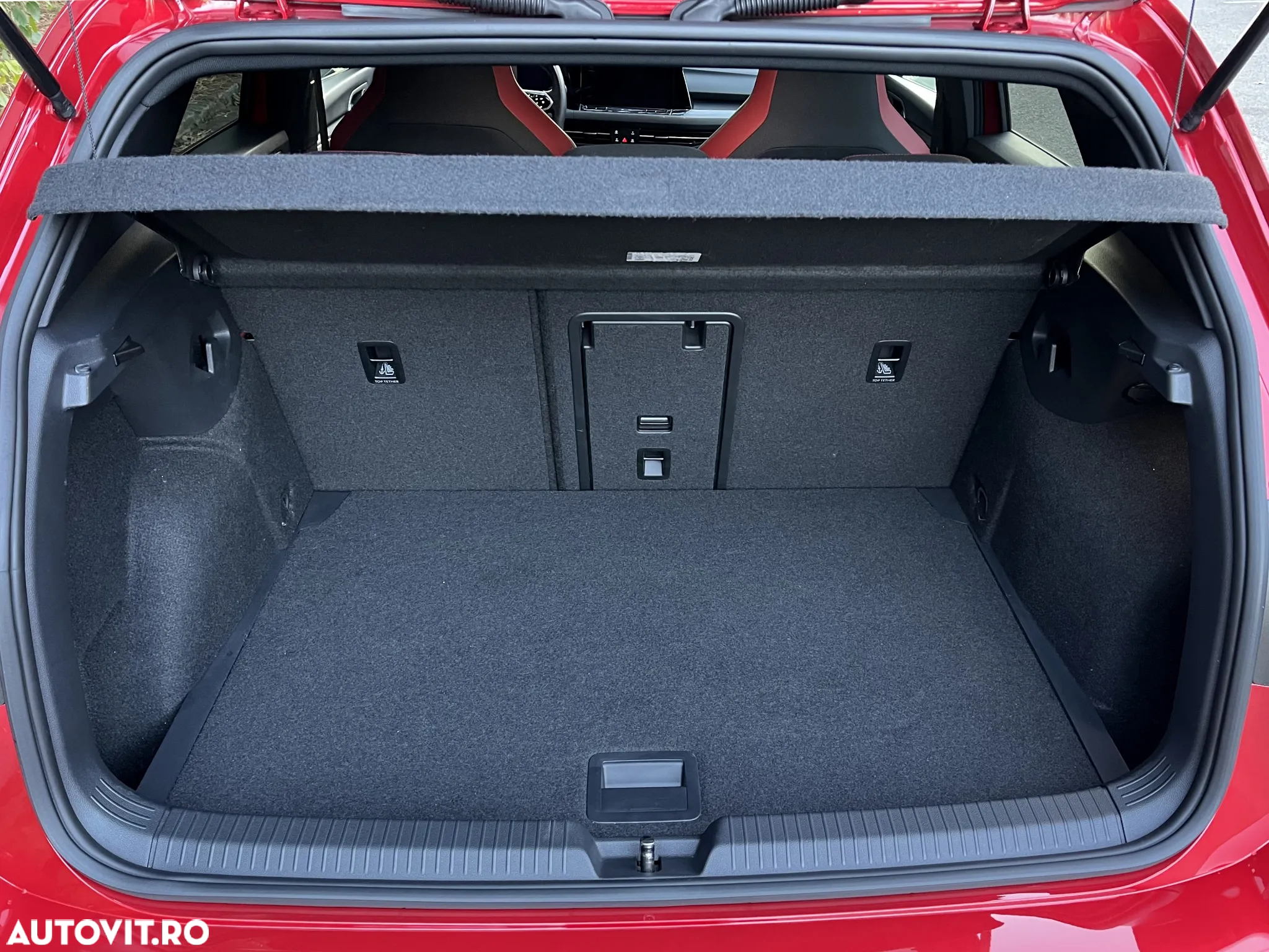 Volkswagen Golf 2.0 TSI DSG GTI - 12