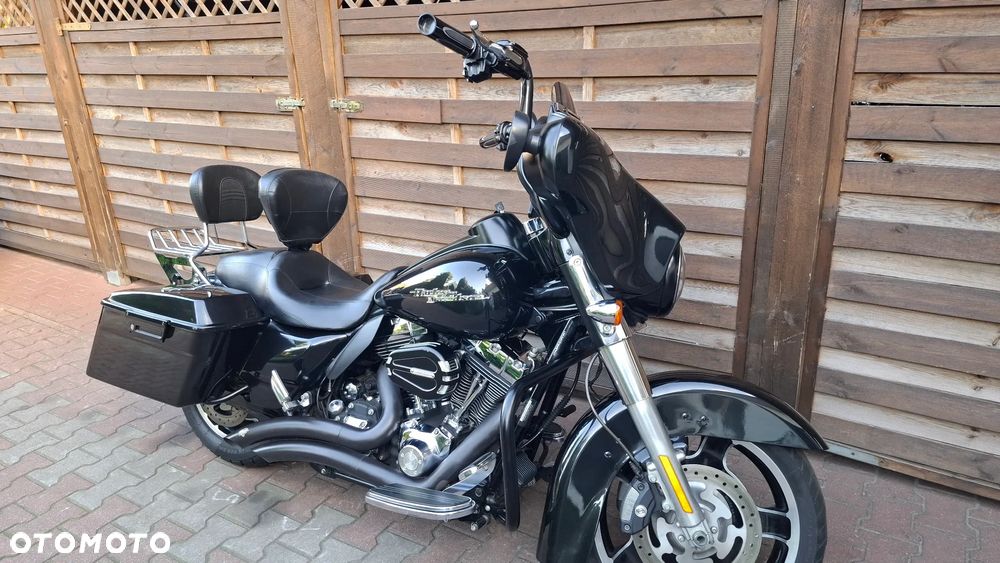 Harley-Davidson Touring Street Glide - 1