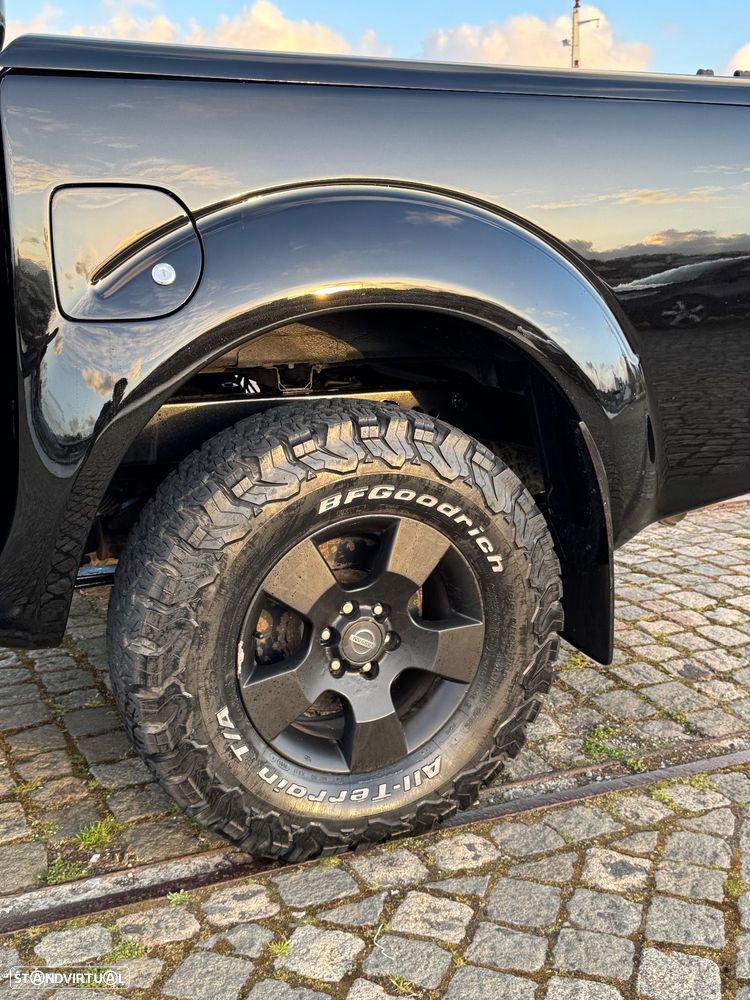 Nissan Navara 2.5 dCi CD LE Prem.+BDT - 7