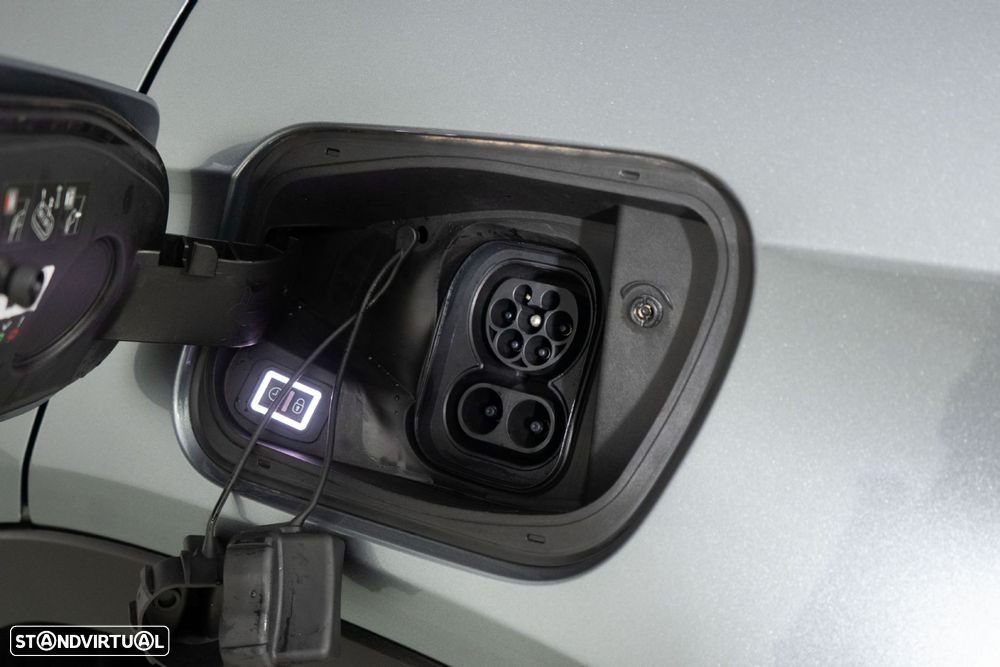 Jeep Avenger 54 kWh Summit - 18