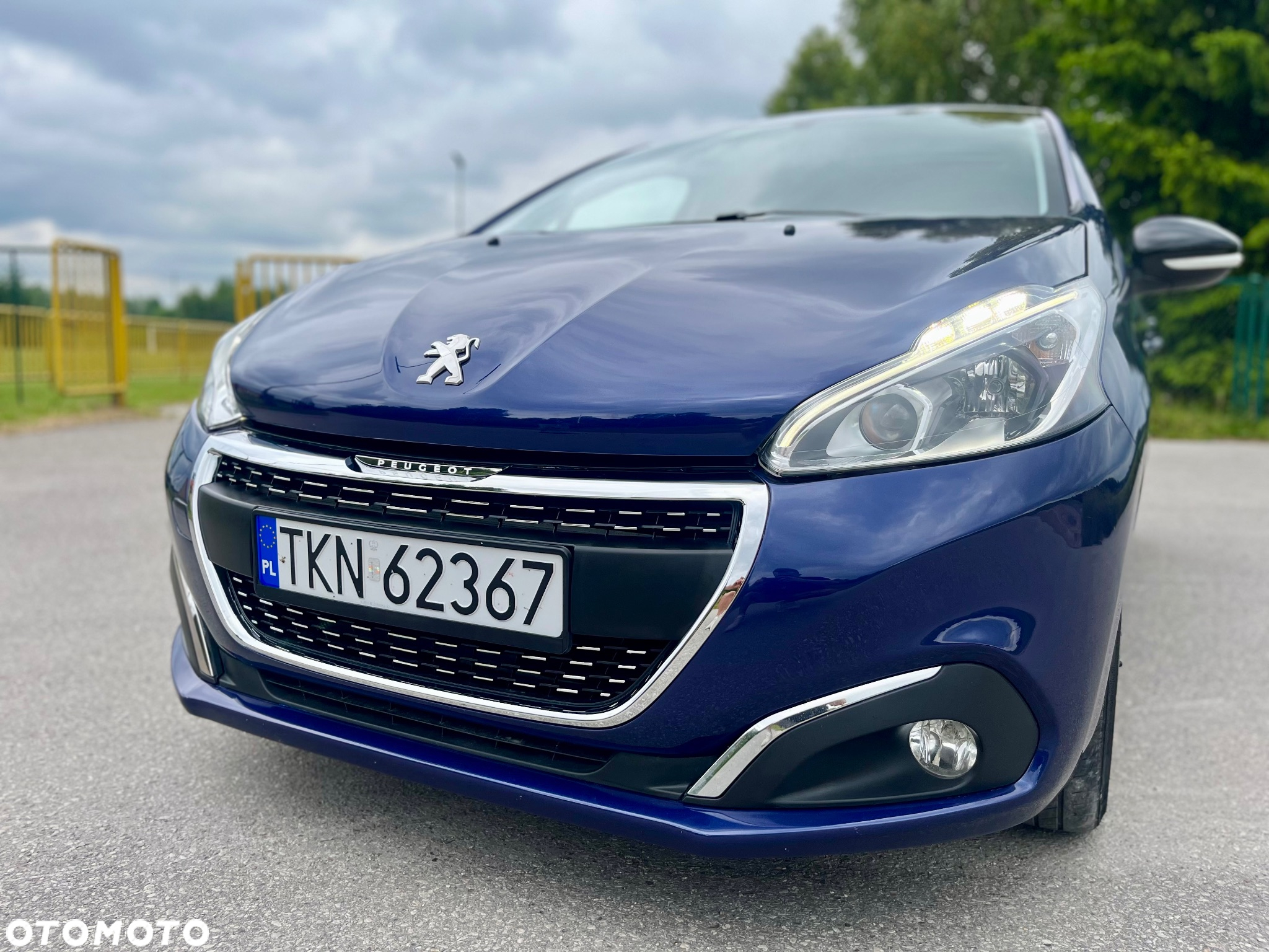 Peugeot 208 1.2 PureTech Allure - 15