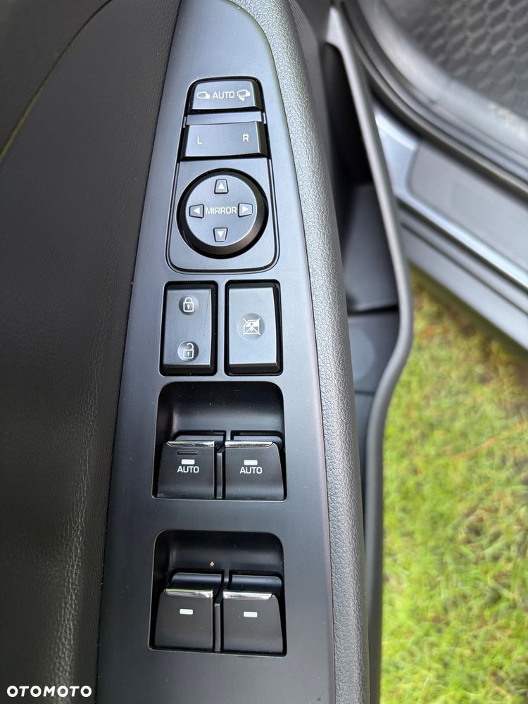 Hyundai Tucson - 16