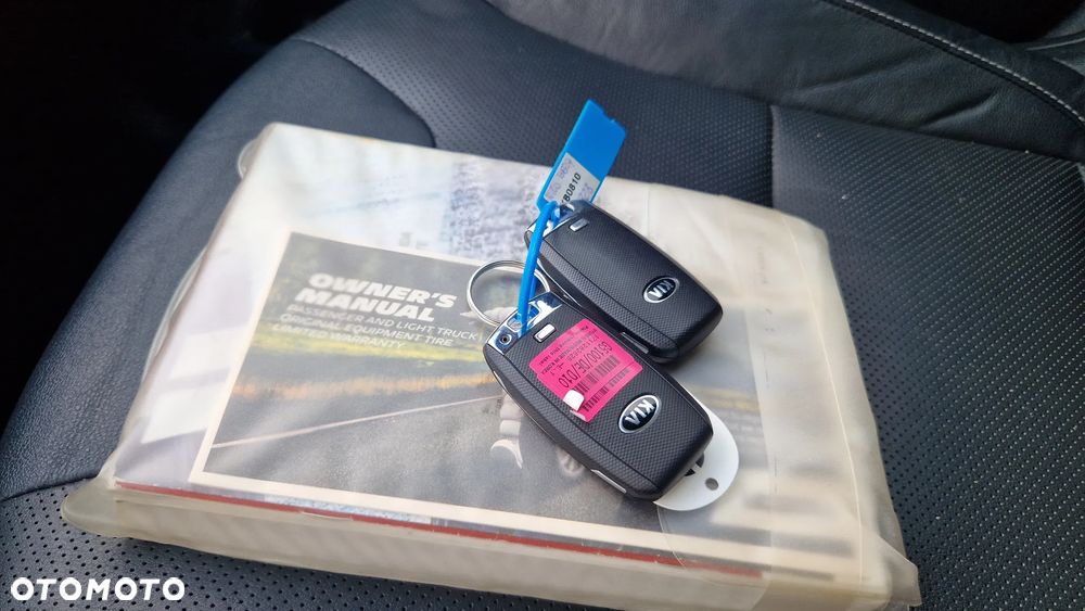 Kia Niro 1.6 GDI 2WD Vision - 32