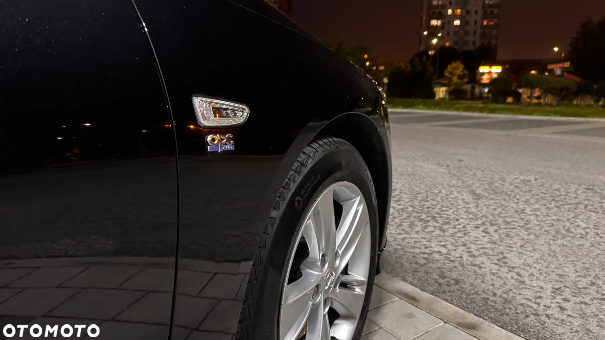 Opel Insignia - 8