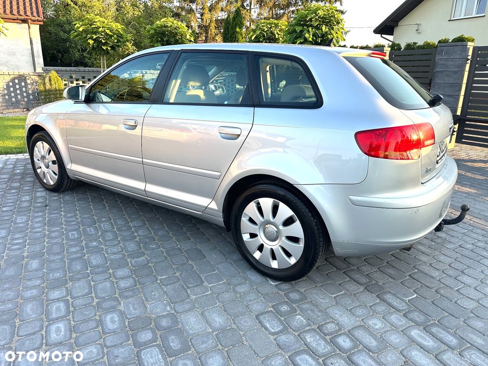 Audi A3 Sportback - 12