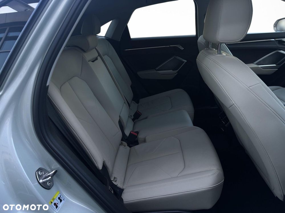 Audi Q3 Sportback 40 TFSI Quattro S-Line S tronic - 32
